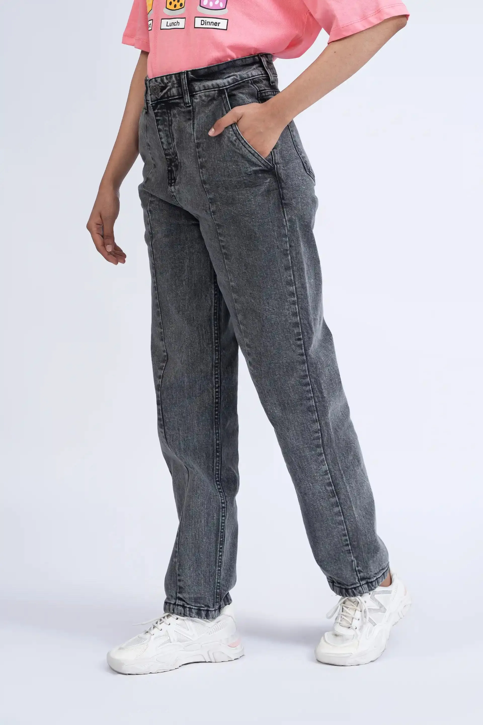 Paneled Straight Fit Jeans