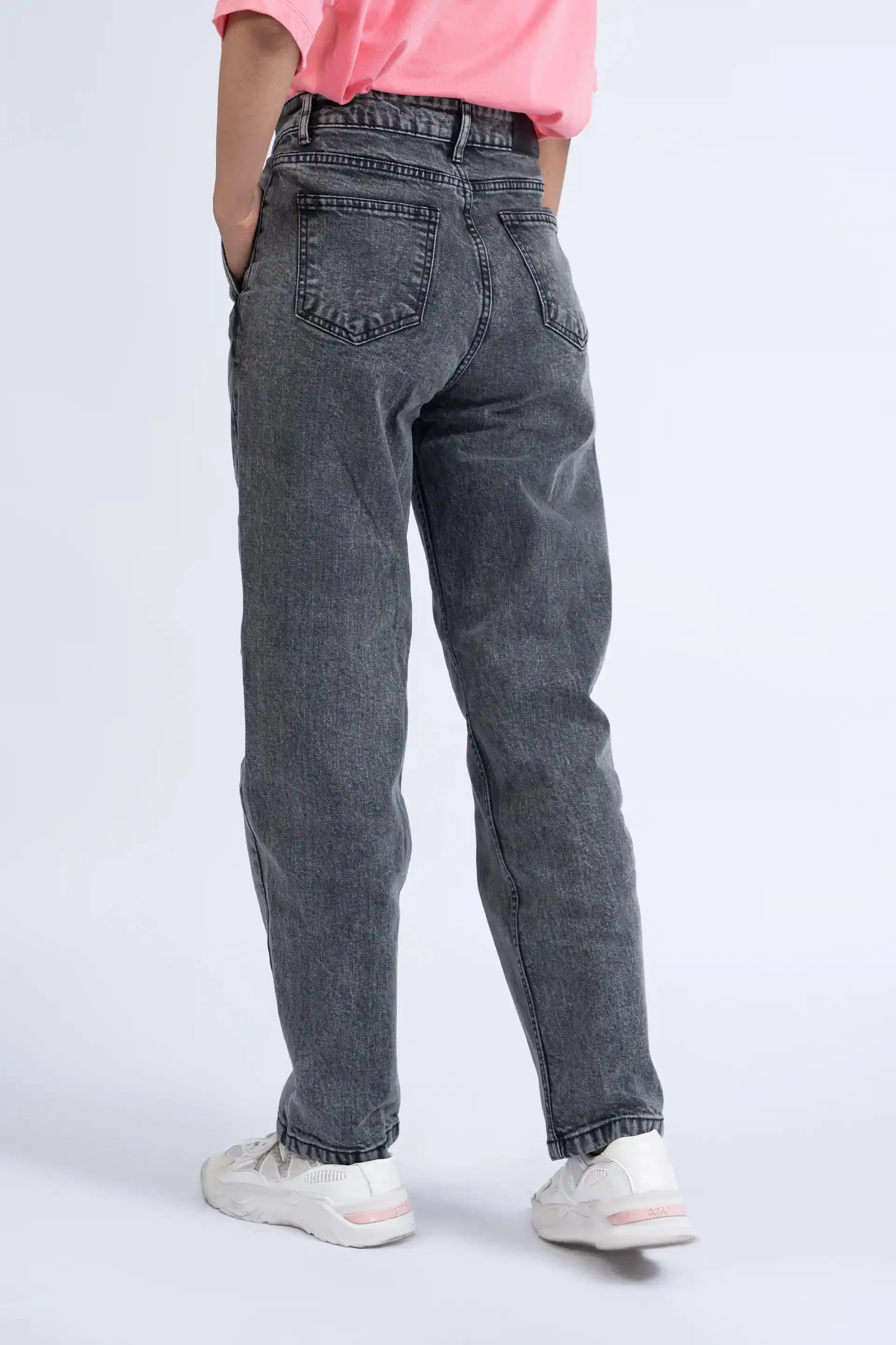 Paneled Straight Fit Jeans