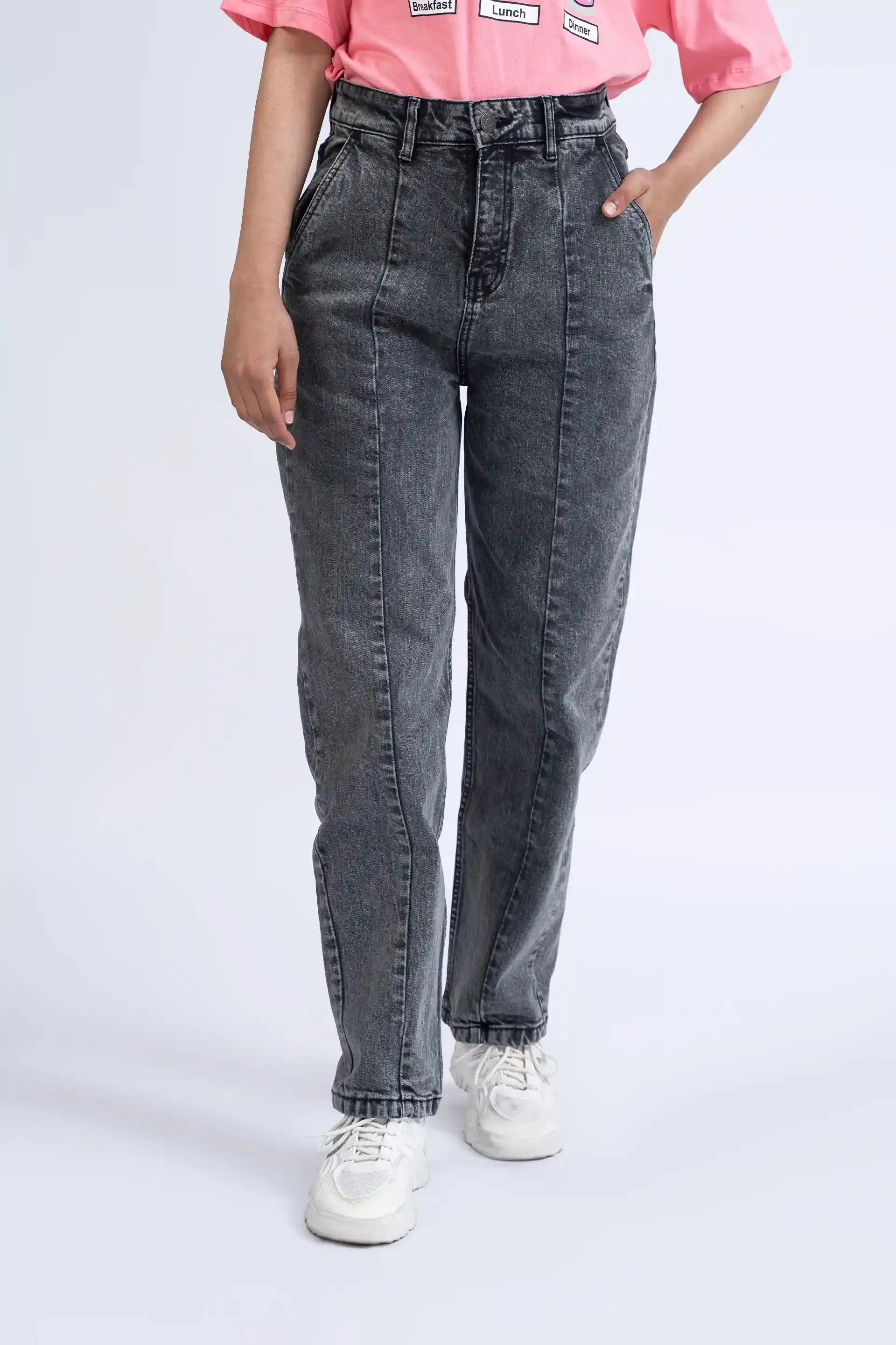 Paneled Straight Fit Jeans