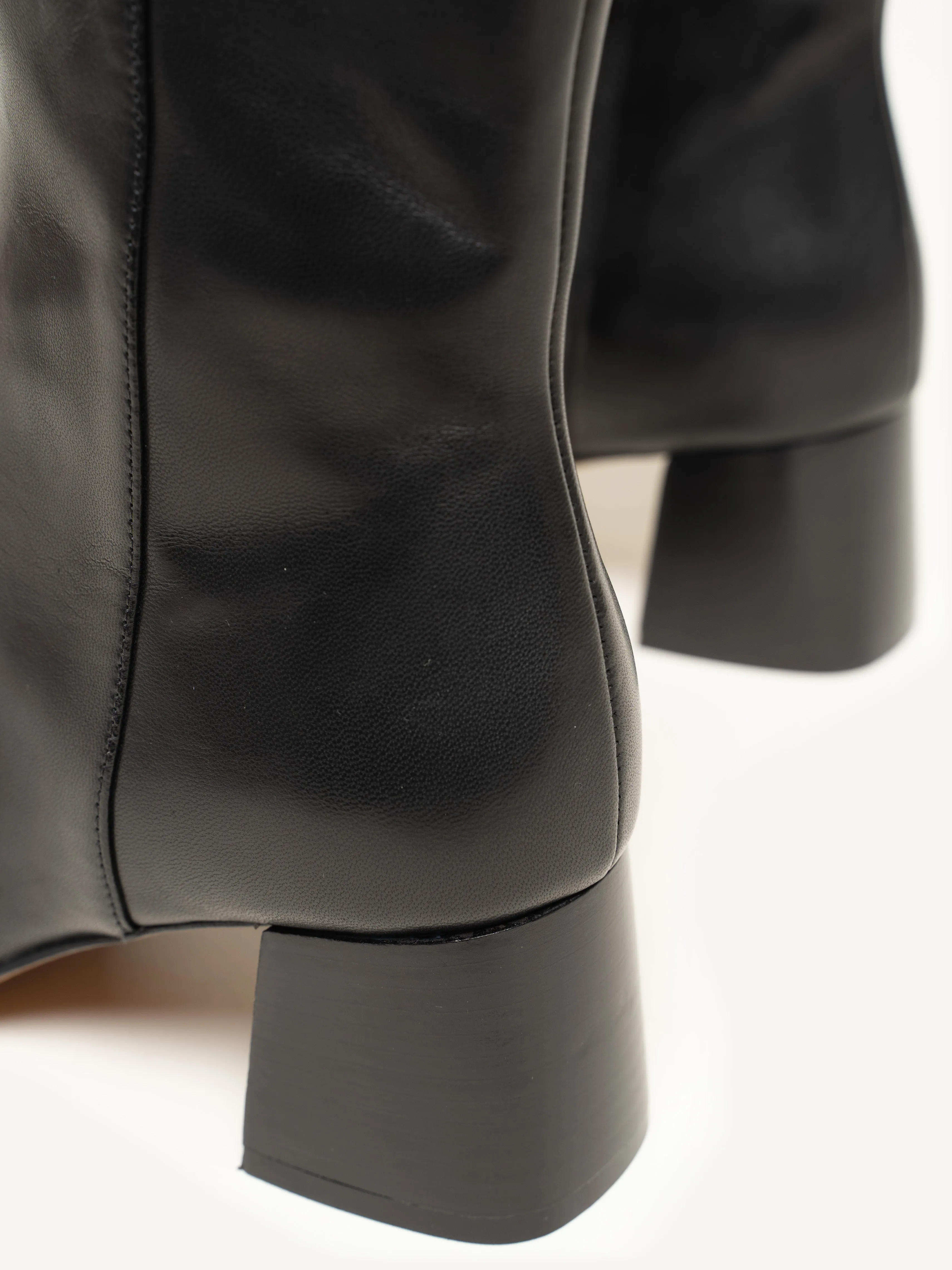 The Cristina (Sample Sale)